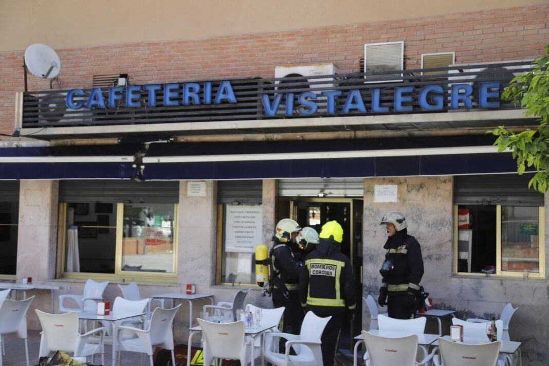 los-bomberos-sofocan-un-incendio-en-un-bar-de-tomas-de-aquino