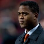 248210-indonesia-contrata-al-exastro-del-barcelona-patrick-kluivert-como-entrenador-scaled