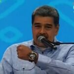 267462-maduro-se-declaro-soldado-de-peron-y-mostro-un-reloj-que-le-regalo-maradona