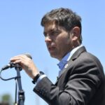 283256-axel-kicillof-aseguro-apoyo-y-recursos-para-los-vecinos-afectados-por-los-incendios-en-tandil