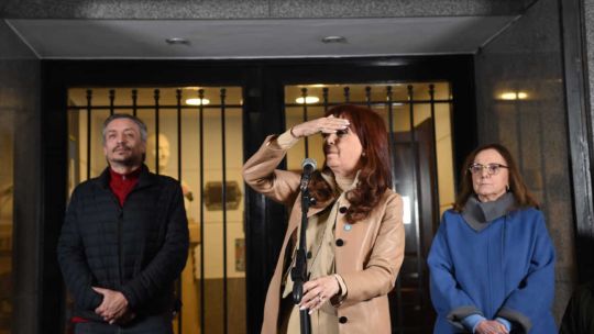 1259310-paradoja-politica-a-cristina-kirchner-le-conviene-el-fallo-en-contra-de-la-corte-suprema