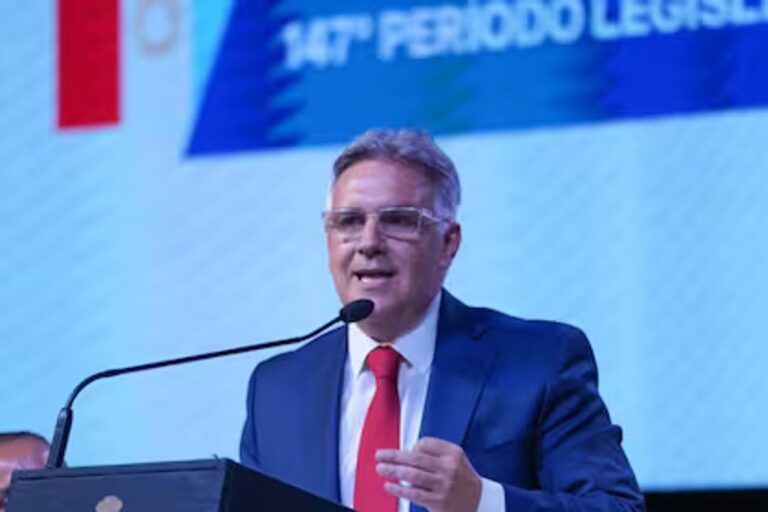 Martín Llaryora anunció en Córdoba la segunda edición del Programa Empleo +26