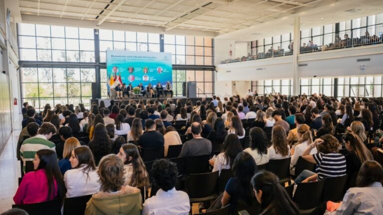Con presencia internacional, finalizó el Primer Congreso de Biotecnología