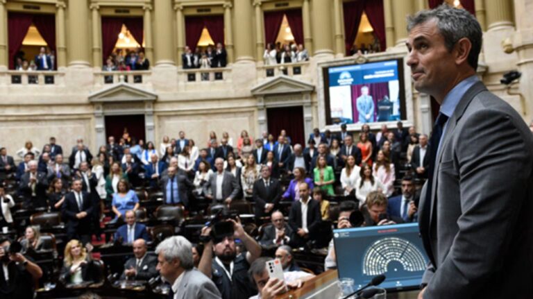 Diputados aprobó la reforma de los DNU pero volverá al Senado por una modificación