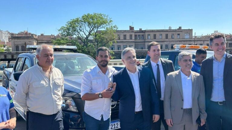 Tanti suma una camioneta Nissan para brindar más seguridad a los vecinos