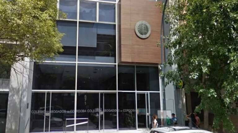 El Colegio de Abogados de Córdoba criticó los dichos de Javier Milei sobre los laboralistas