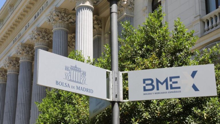 El Ibex 35 conquista los 15.600 puntos tras abrir en ‘verde’