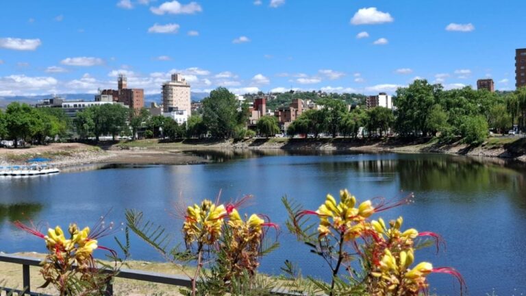 Domingo ventoso y templado en Carlos Paz; la máxima será de 24