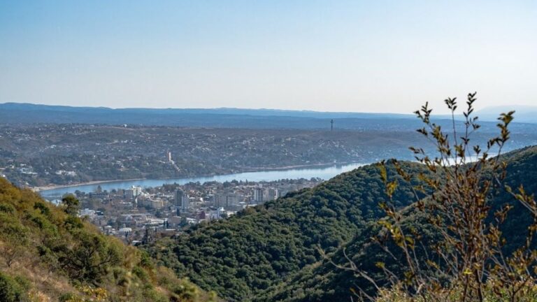 Cómo estará el clima en Carlos Paz durante la votación del domingo?
