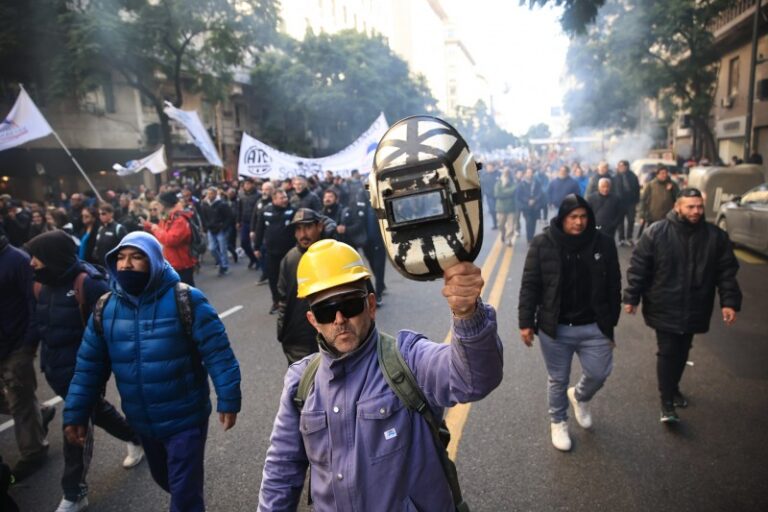 Javier Milei convocará a sesiones extraordinarias para tratar la «reforma laboral»