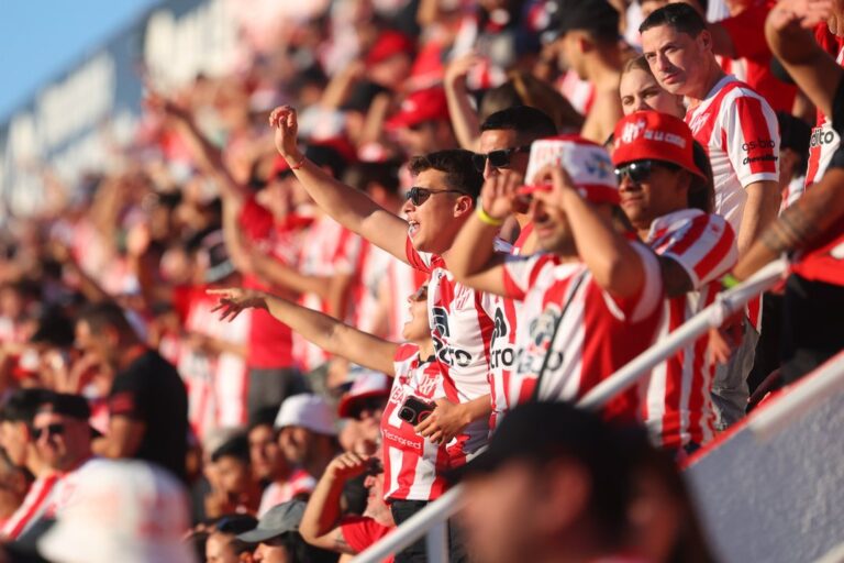 La Gloria juega sus chances ante un Central imparable