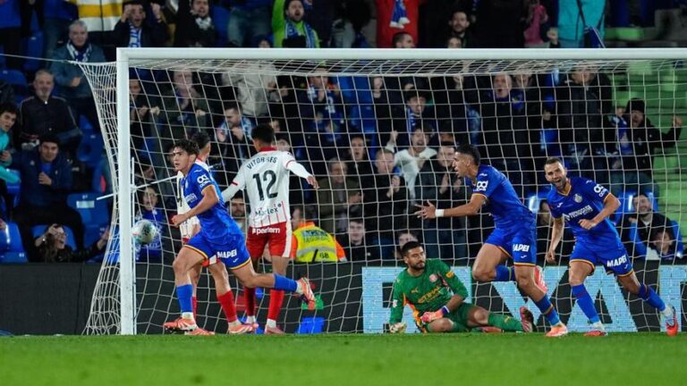 El Getafe vuela hacia Europa y hunde aún más al Girona