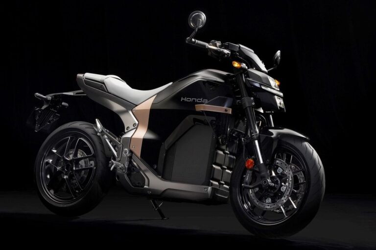 Honda se electrifica: WN7, la naked que promete 140 km por carga