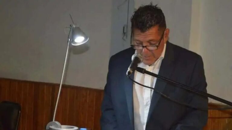 Villa Giardino a la deriva, fallas en los servicios básicos y un gobierno en crisis