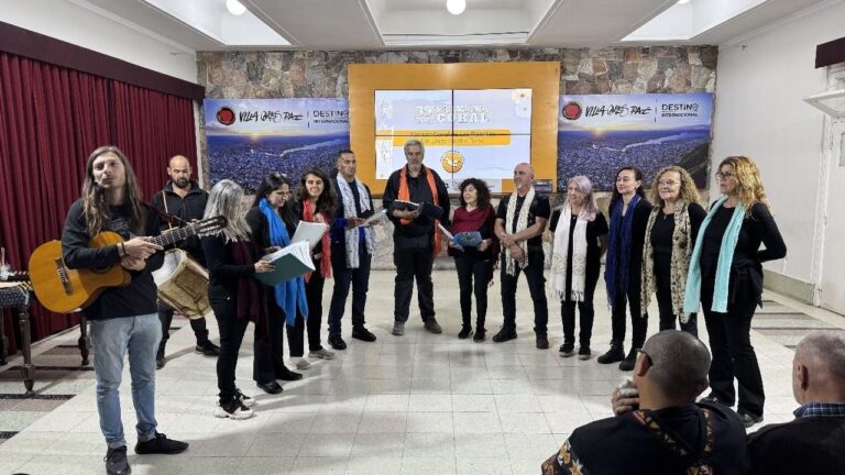 La música coral volvió a brillar en una velada inolvidable en la municipalidad