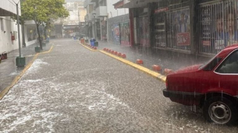 Alertan por ráfagas de hasta 90 km/h y posible caída de granizo