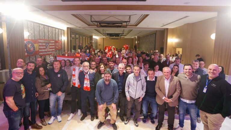 Córdoba acoge a las peñas del Atlético de Madrid