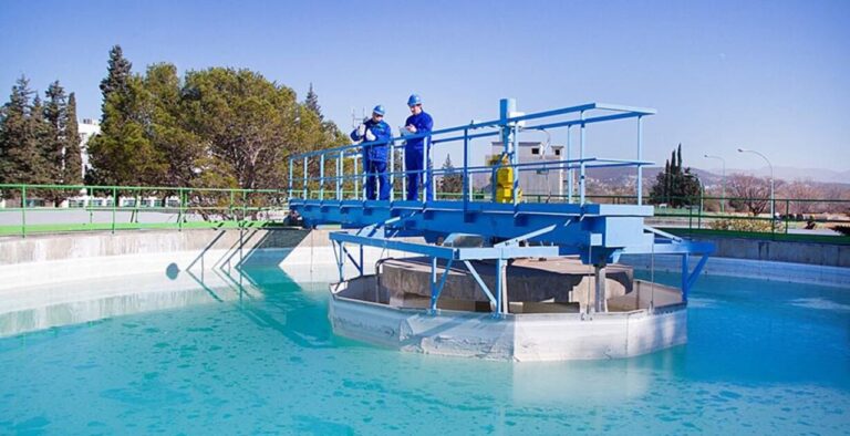 Aguas Cordobesas aclaró que el agua de la capital es segura y no contiene arsénico