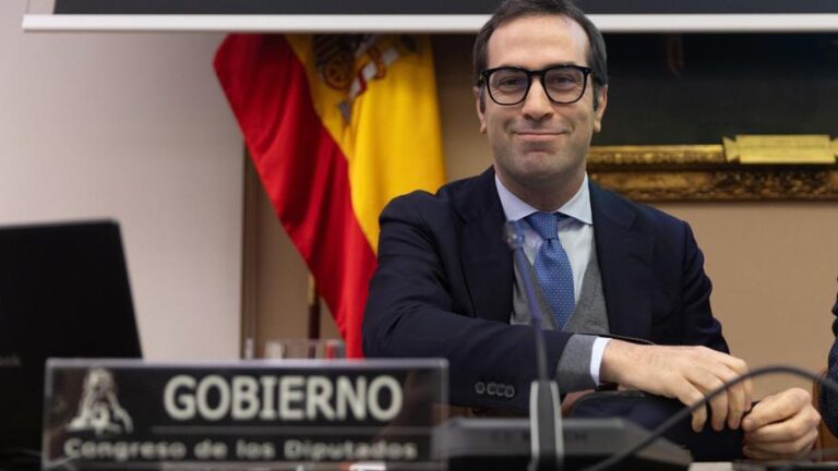 El ministro de Economía se estrena en TikTok: «Lo prometido es deuda»