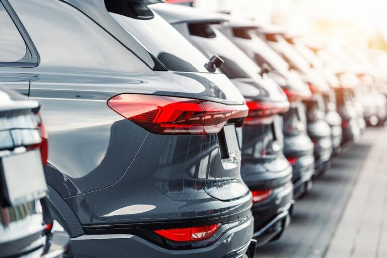 Impuesto a los autos de alta gama: el Gobierno ajustó la base imponible y redefine qué modelos pagan