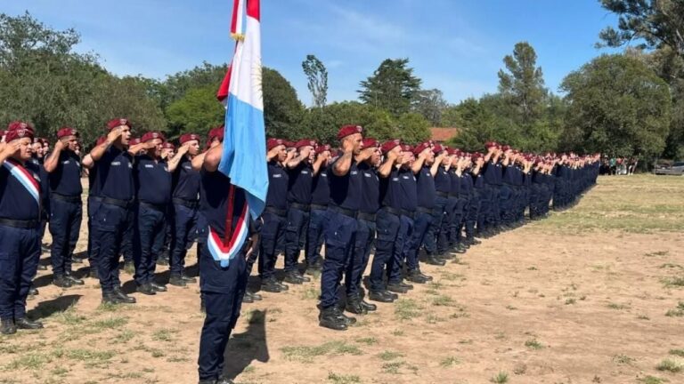 Valle Hermoso volvió a recibir el acto de cierre de la Escuela de Suboficiales