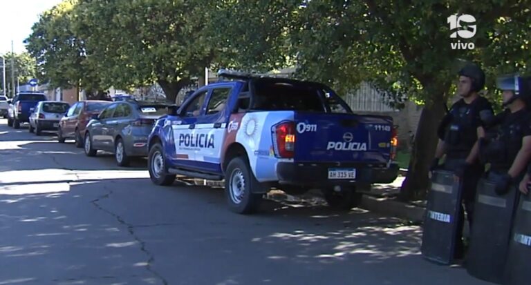 Desalojo y tensión en Córdoba: 40 despidos en una fábrica de neumáticos