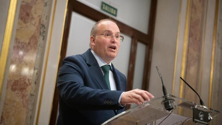 El PP pide a Interior que investigue el robo de votos por correo en Extremadura