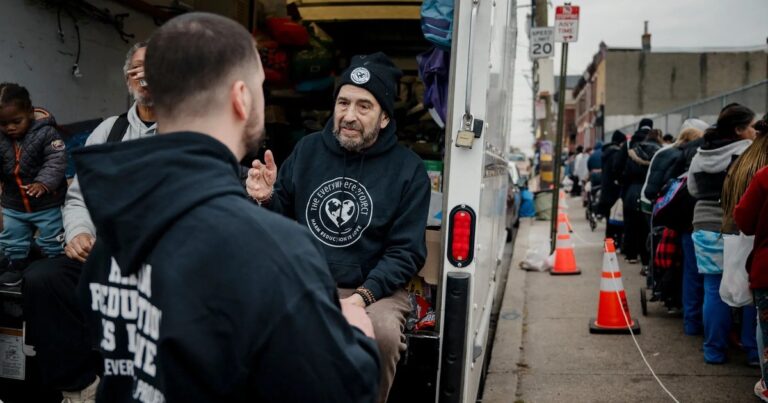 Potente nueva droga provoca crisis de abstinencia en Filadelfia