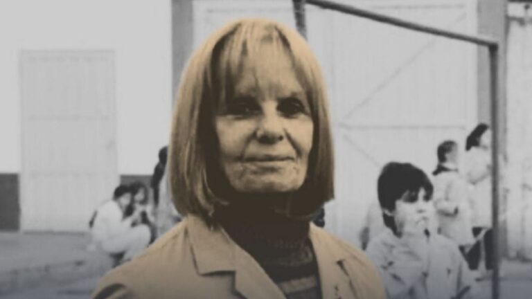 Despiden los restos de Mirta Foco, la querida docente carlospacense