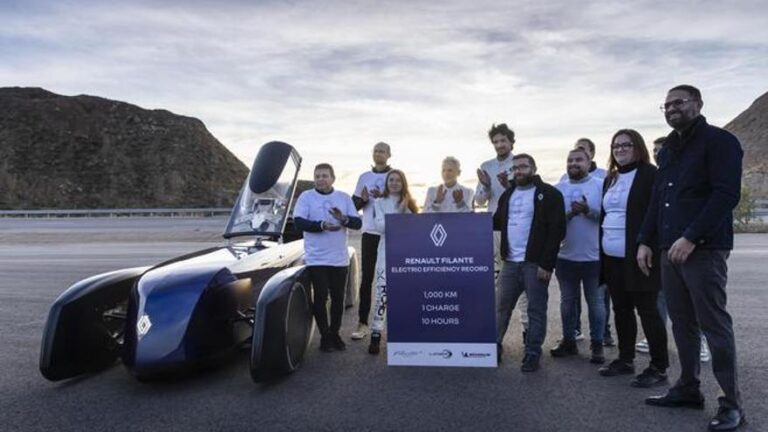 Renault marca un hito histórico con su concept car «Filante Record 2025»