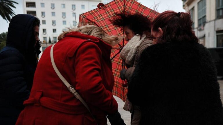 La Aemet eleva a alerta roja el aviso por lluvias y tormentas en Málaga