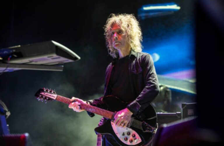 Murió Perry Bamonte, una pieza clave en la historia sonora de The Cure
