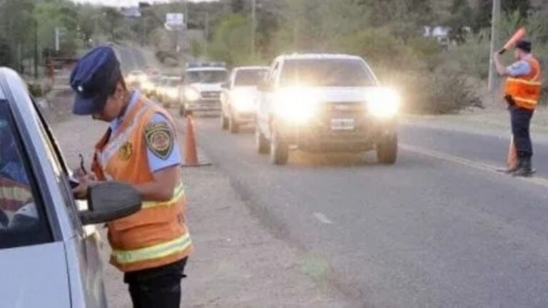 Córdoba evalúa habilitar el uso de luces diurnas automáticas en rutas
