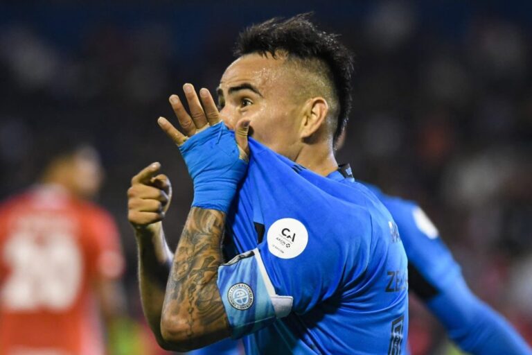 El Chino Zelarayán fue elegido el mejor jugador de la Copa Argentina 2025