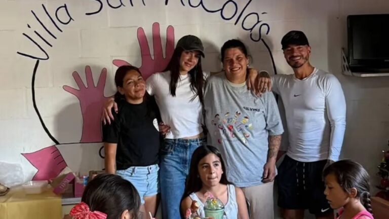 La conmovedora visita de J Balvin a un merendero de Villa San Nicolás