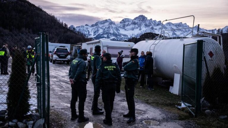 Aritz e Iker, dos montañeros que han coincidido con los tres fallecidos en Panticosa: «Mañana no vamos al monte, tenemos el cuerpo revuelto»
