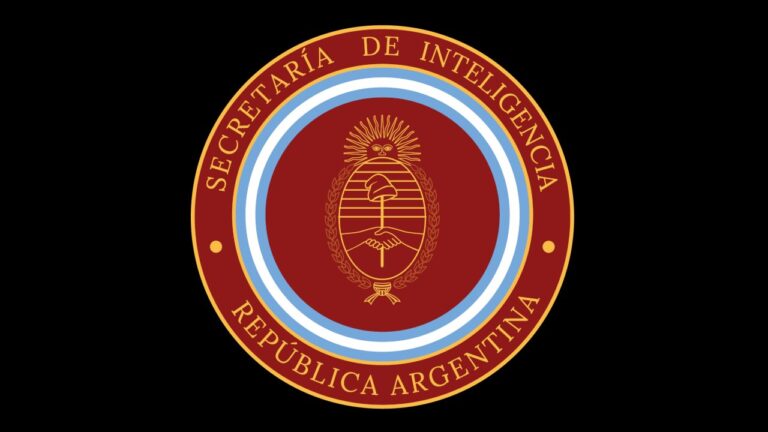 El Gobierno oficializó una profunda reforma de la SIDE y amplió sus facultades operativas