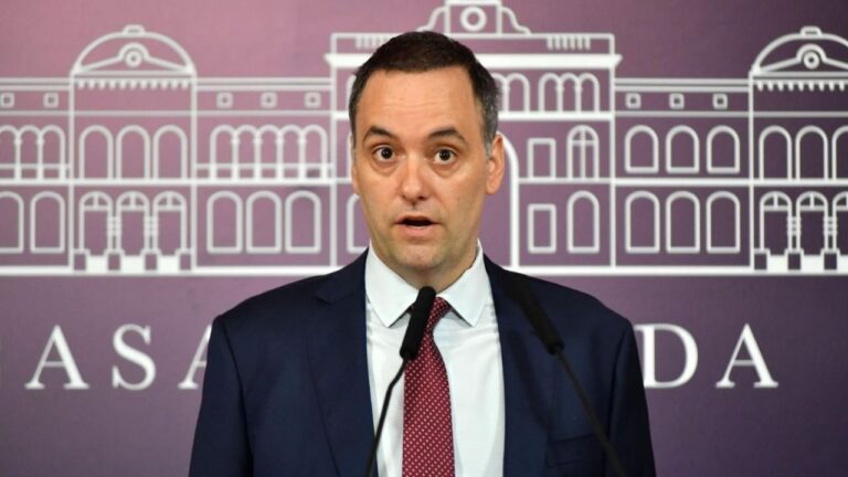 No podrán ingresar: el Gobierno le cerró la frontera a los cómplices de Maduro
