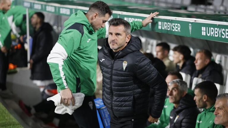 Iván Ania, tras la victoria ante el Burgos: «Fuimos muy superiores contra un equipo muy difícil»