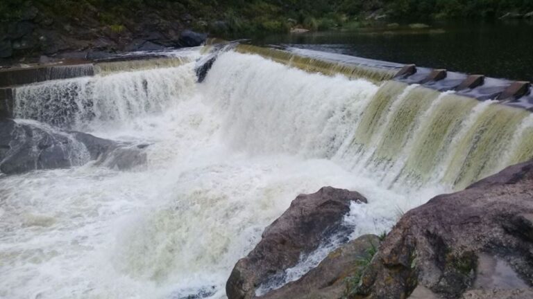 Carlos Paz: Se liberó la toma y vuelve el agua en las próximas 48 horas