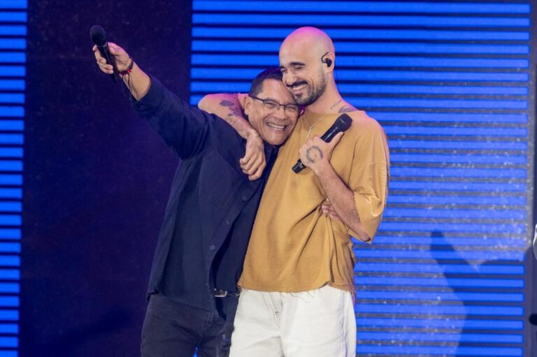 Jesús María: Abel Pintos se sumó a Los Nocheros en una noche histórica