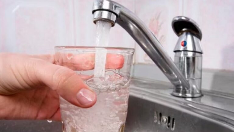 Servicio de agua: A la noche debería estar completamente normalizado