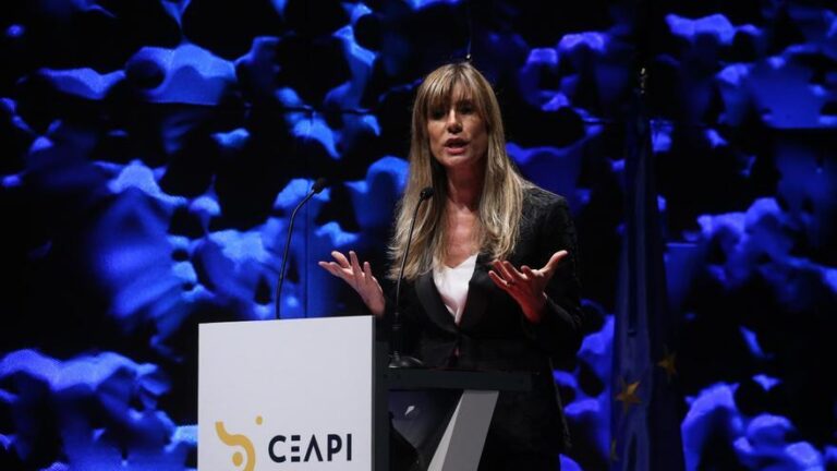 Fiscalía acusa a Peinado de «engordar una causa ya voluminosa» contra Begoña Gómez con el rescate de Air Europa, vetado por la Audiencia