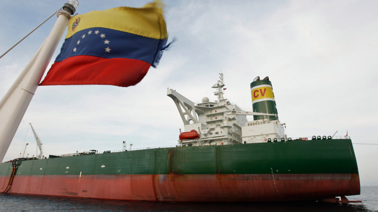 La producción petrolera venezolana puede aumentar un 30% en el mediano plazo, según el secretario de Energía de EEUU