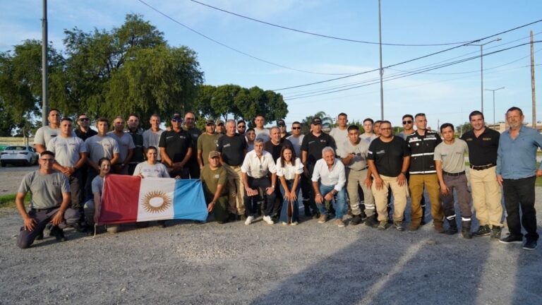 Desde Alta Gracia, partió una nueva delegación de bomberos a Chubut