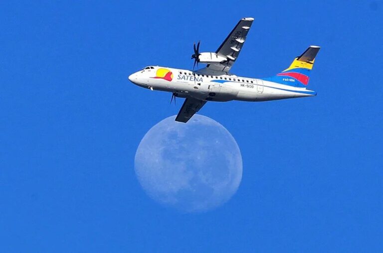 Desapareció un avión en Colombia con 15 personas a bordo