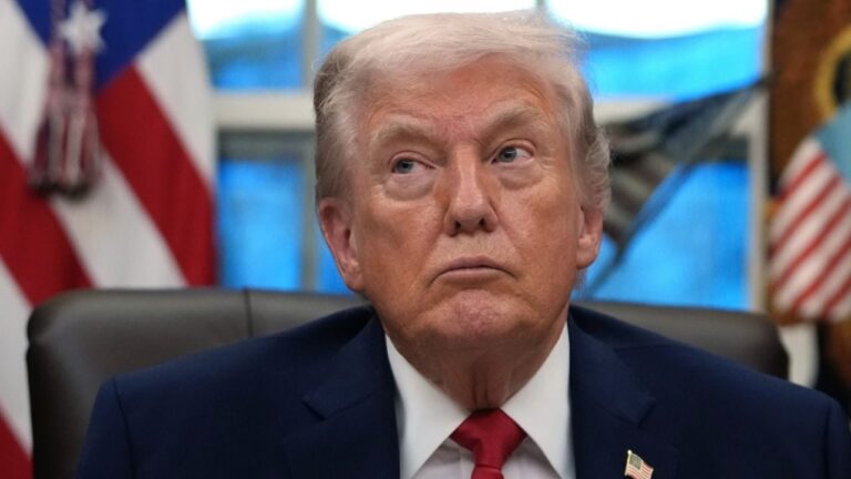 Tump y Cuba, Grecia y Troya