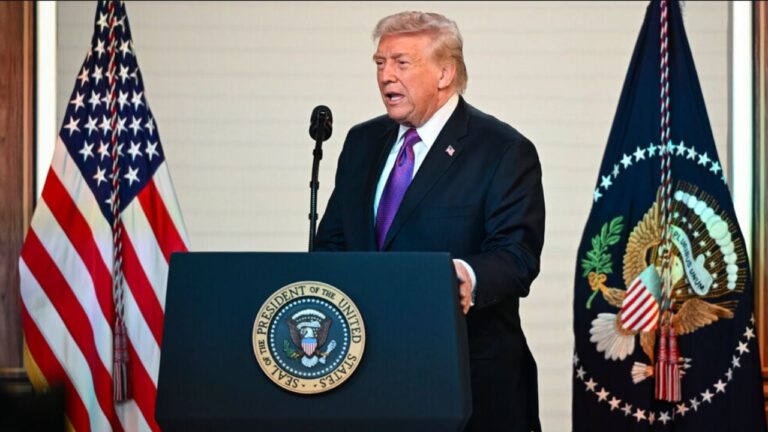 Donald Trump no se disculpará con los Obama tras el video racista