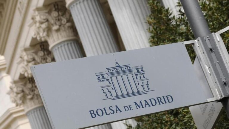 El Ibex 35 gana un 0,4% en la apertura y reemprende el asalto a los 18.000