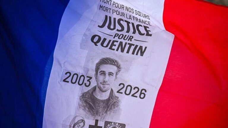 La policía francesa detiene a 5 personas por la paliza mortal a un militante de extrema derecha en Lyon